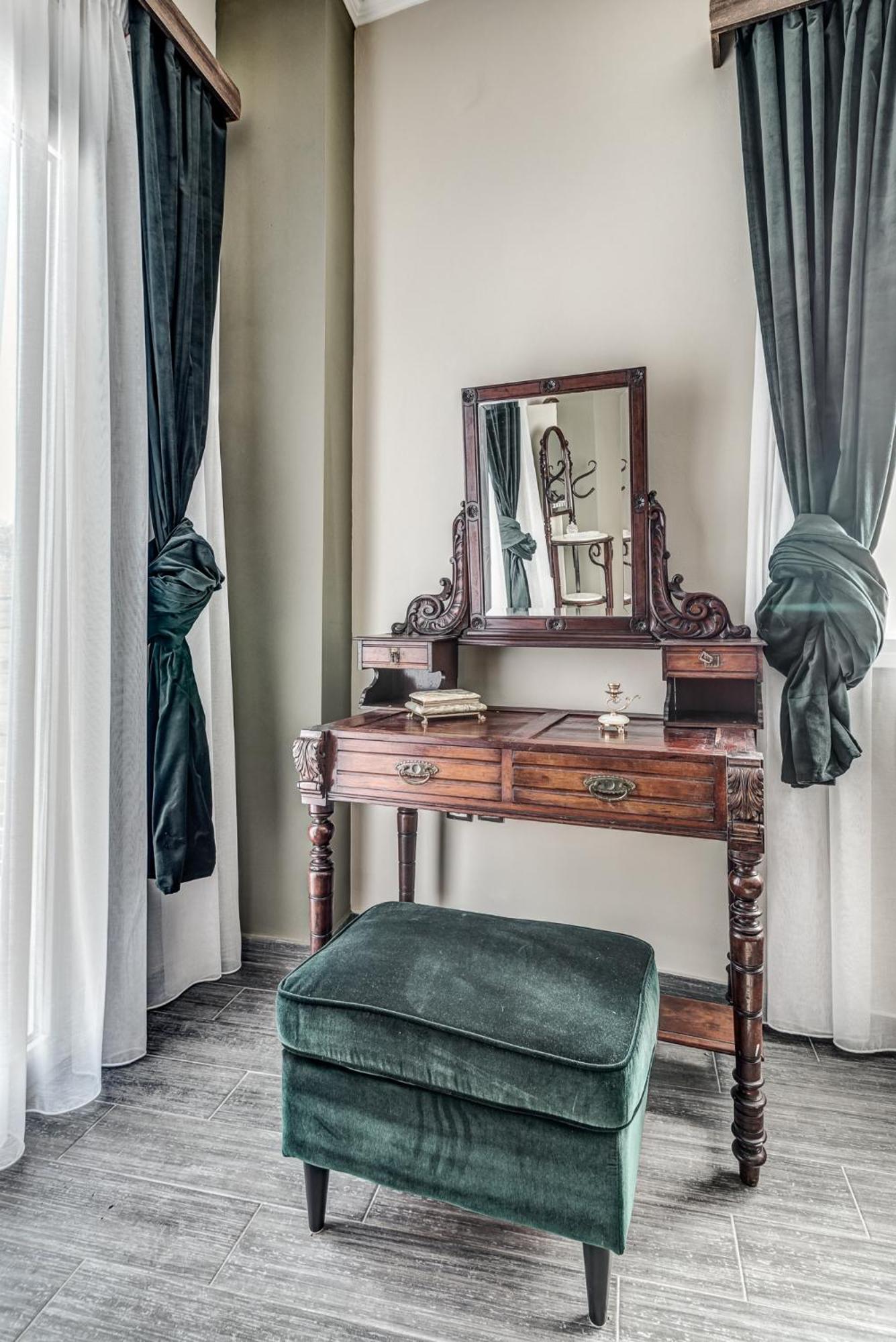 Villa Intemella Kompítsion 외부 사진